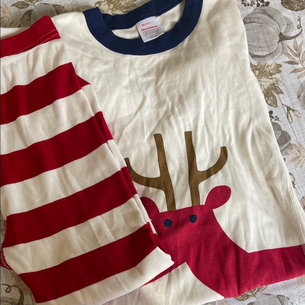 Hanna Andersson Red and White Reindeer Pajama Set
